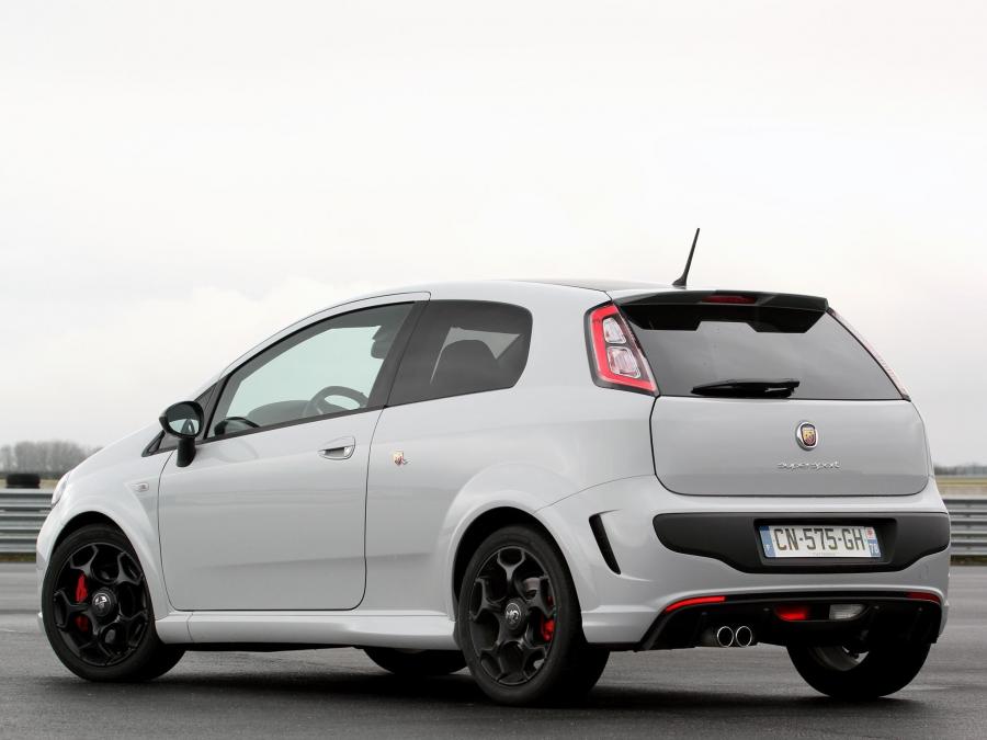  Abarth Punto SuperSport (199) 2012 года  (фото 27 из 32)